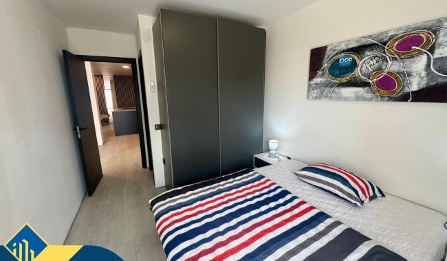 Begagnad - Lägenhet - Torrevieja - Acequion