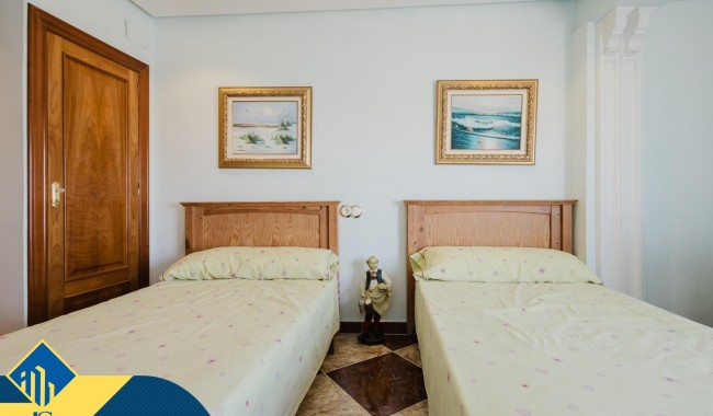 Segunda mano - Apartamento - Torrevieja - Acequion