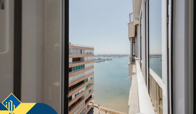 Begagnad - Lägenhet - Torrevieja - Acequion