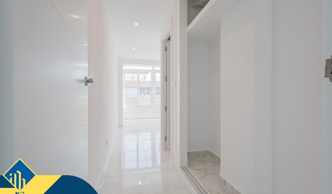 Begagnad - Lägenhet - Torrevieja - Acequion