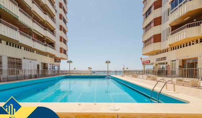 Begagnad - Lägenhet - Torrevieja - Acequion