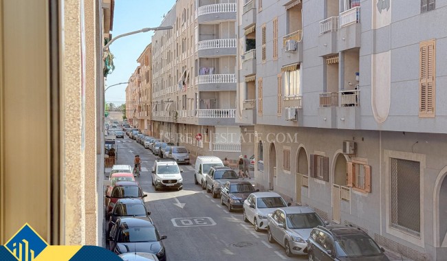 Begagnad - Lägenhet - Torrevieja - Acequion