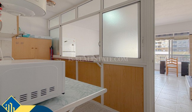 Segunda mano - Apartamento - Torrevieja - Paseo maritimo