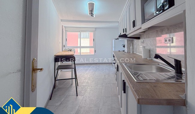 Begagnad - Lägenhet - Torrevieja - Acequion