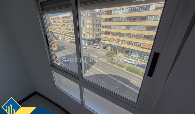 Begagnad - Lägenhet - Torrevieja - Acequion