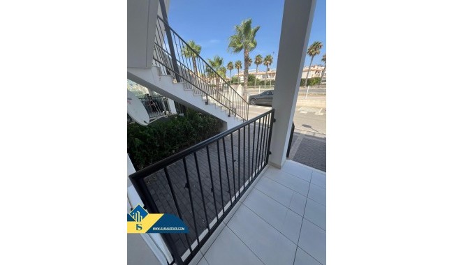 Brukt - Rekkehus - Torrevieja - Parque Acuático - Sector 25