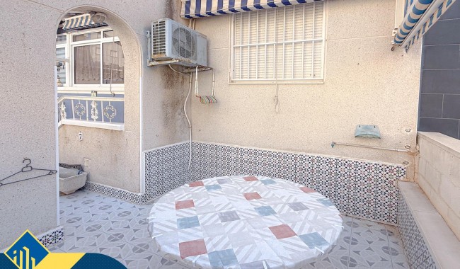 Begagnad - Radhus - Torrevieja - La Mata