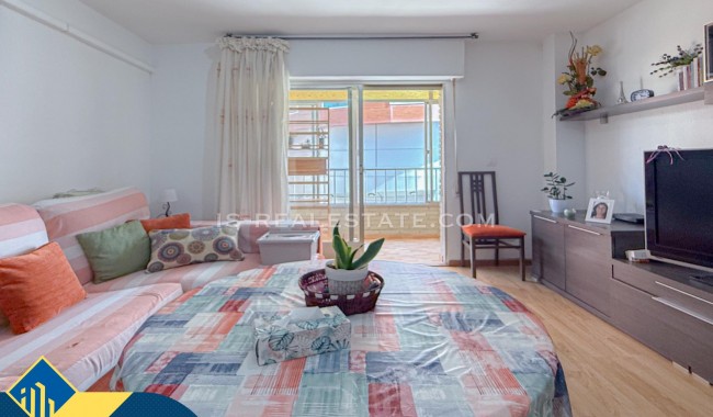 Segunda mano - Apartamento - Torrevieja - Paseo maritimo