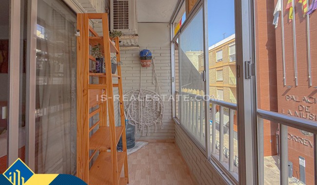 Segunda mano - Apartamento - Torrevieja - Paseo maritimo