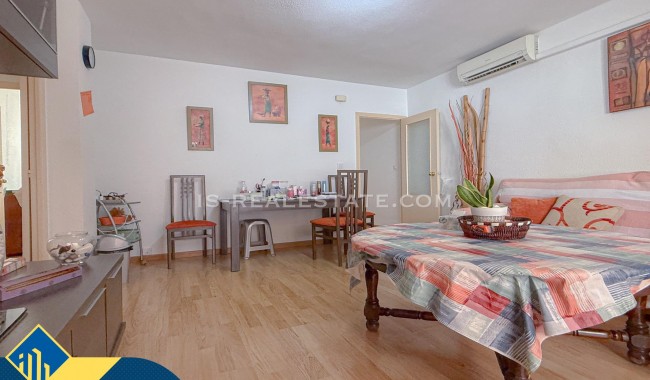 Segunda mano - Apartamento - Torrevieja - Paseo maritimo