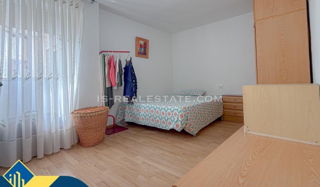 Segunda mano - Apartamento - Torrevieja - Paseo maritimo