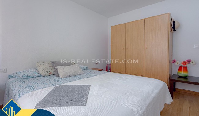 Segunda mano - Apartamento - Torrevieja - Paseo maritimo