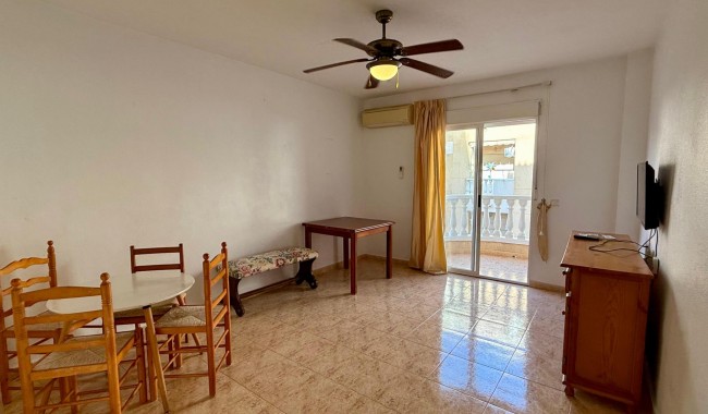 Segunda mano - Apartamento - Torrevieja - Playa de los locos
