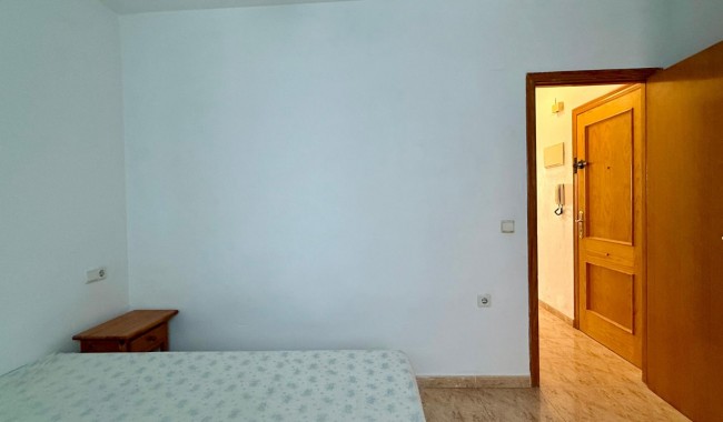 Segunda mano - Apartamento - Torrevieja - Playa de los locos