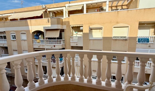 Segunda mano - Apartamento - Torrevieja - Playa de los locos