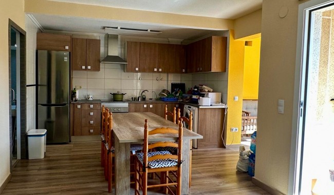 Begagnad - Villa - Torrevieja - Aguas Nuevas