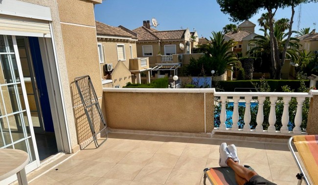 Begagnad - Villa - Torrevieja - Aguas Nuevas