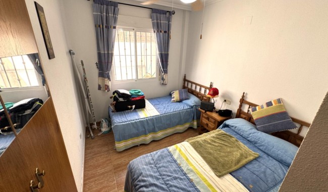 Begagnad - Villa - Guardamar - Lomas de Polo-Pinomar