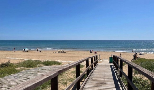 Begagnad - Villa - Guardamar - Lomas de Polo-Pinomar