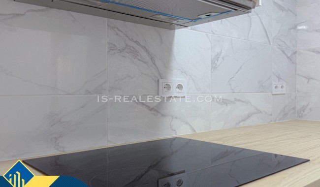 Begagnad - Lägenhet - Torrevieja - Paseo maritimo