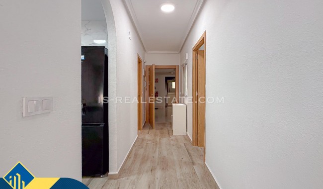 Begagnad - Lägenhet - Torrevieja - Paseo maritimo