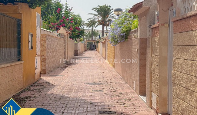 Begagnad - Radhus - Torrevieja - Carrefour