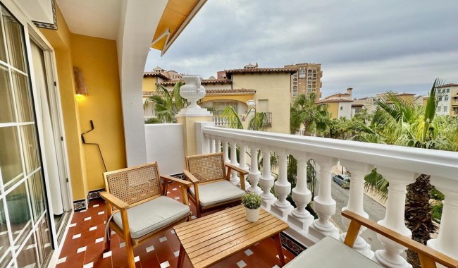 Lägenhet - Begagnad - Torrevieja - Aldea del mar