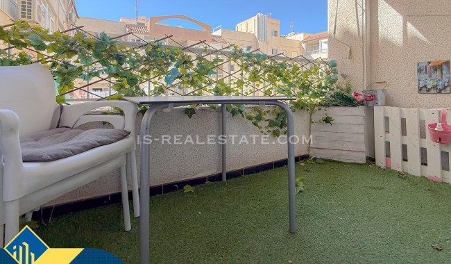 Resale - Apartment - Torrevieja - Playa de los locos