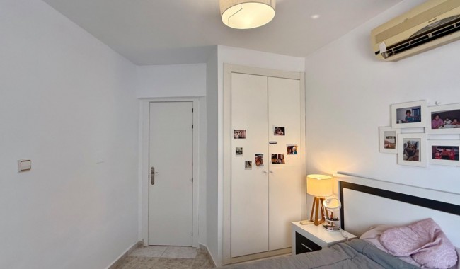 Segunda mano - Villa - Torrevieja - Los Frutales