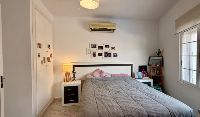 Segunda mano - Villa - Torrevieja - Los Frutales