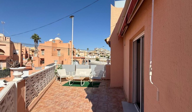 Segunda mano - Villa - Torrevieja - Los Frutales