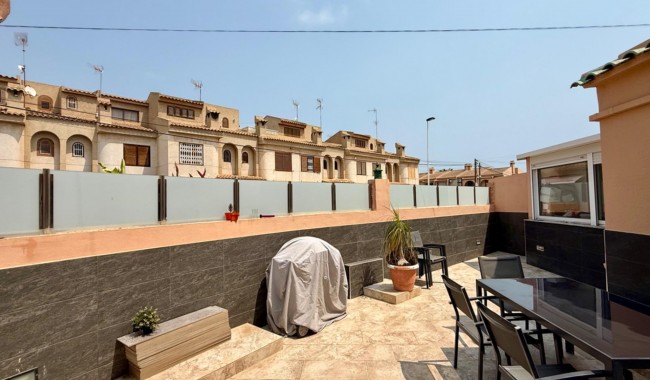 Segunda mano - Villa - Torrevieja - Los Frutales