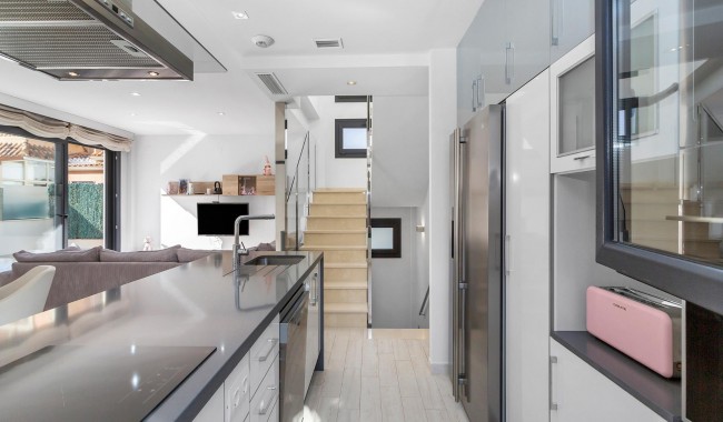 Begagnad - Villa - Torrevieja - Aguas Nuevas