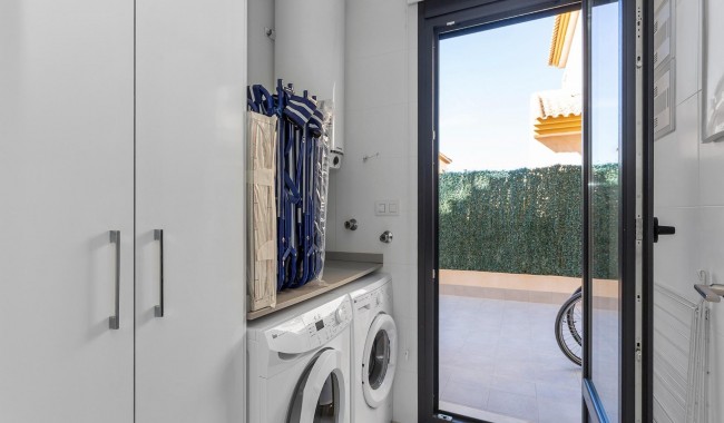 Begagnad - Villa - Torrevieja - Aguas Nuevas