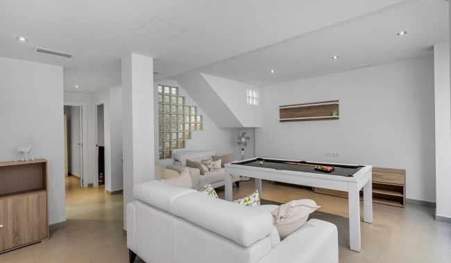 Begagnad - Villa - Torrevieja - Aguas Nuevas