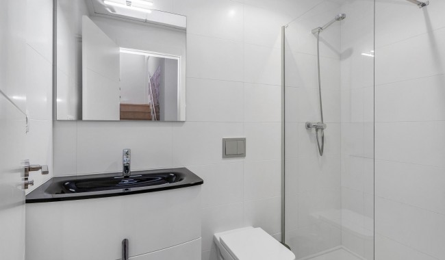 Begagnad - Villa - Torrevieja - Aguas Nuevas