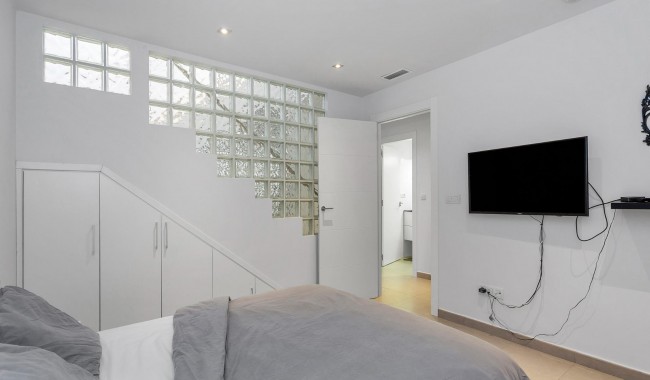 Begagnad - Villa - Torrevieja - Aguas Nuevas