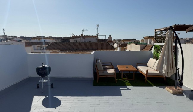 Begagnad - Radhus - Torrevieja - Parque de Las Naciones