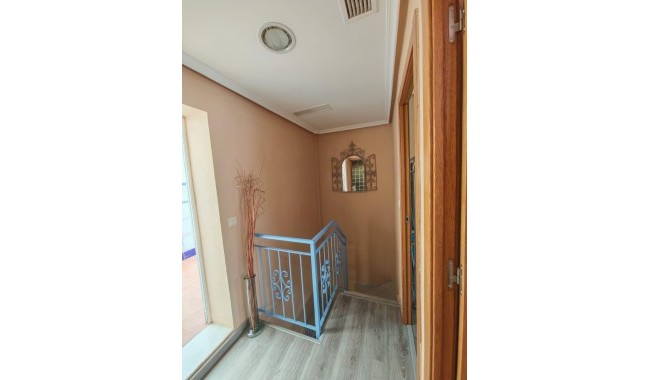 Sprzedaż - Apartament - Torrevieja - La veleta