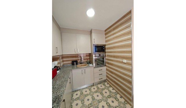 Sprzedaż - Apartament - Torrevieja - La veleta