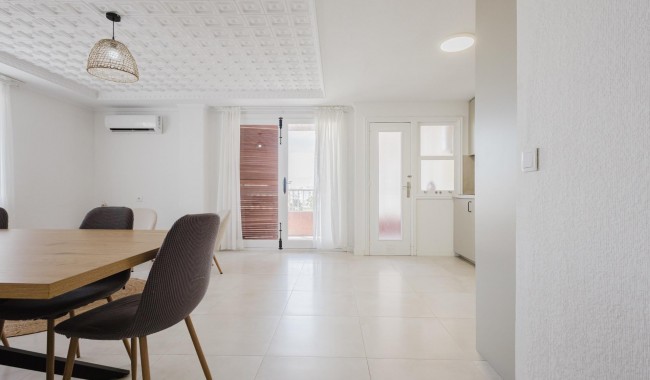 Begagnad - Lägenhet - Torrevieja - Acequion