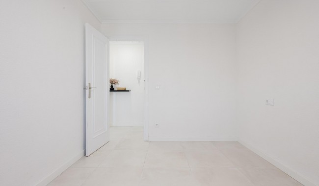 Begagnad - Lägenhet - Torrevieja - Acequion