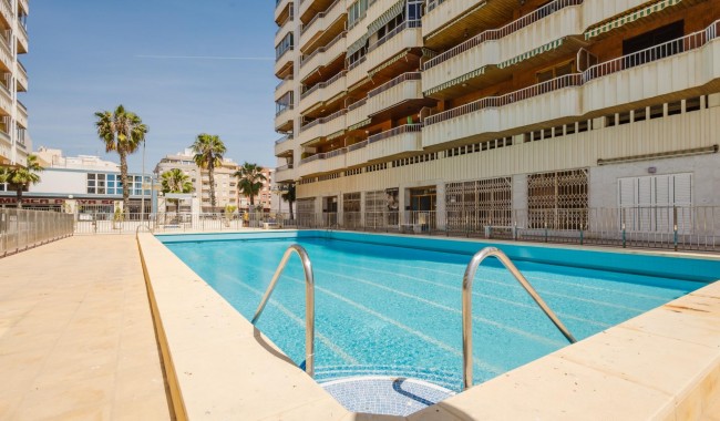 Begagnad - Lägenhet - Torrevieja - Acequion