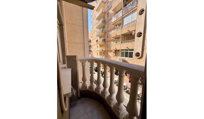 Segunda mano - Apartamento - Torrevieja - Playa de los locos