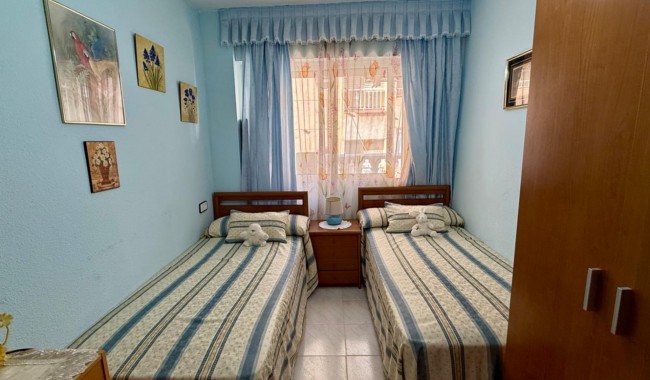 Segunda mano - Apartamento - Torrevieja - Playa de los locos