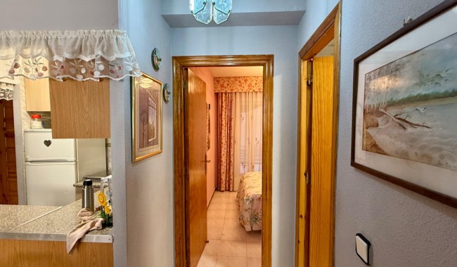 Segunda mano - Apartamento - Torrevieja - Playa de los locos