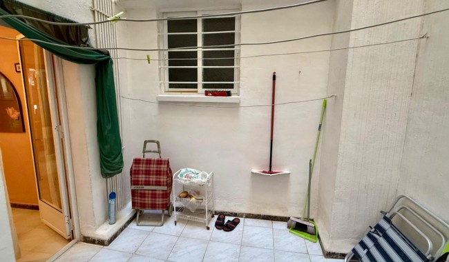 Segunda mano - Apartamento - Torrevieja - Playa de los locos