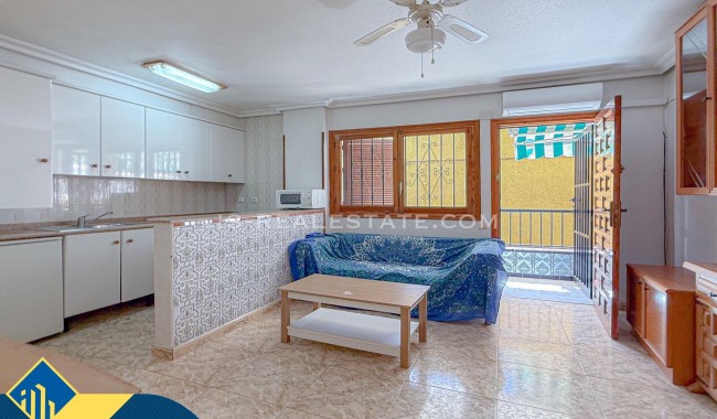 Resale - Townhouse - Torrevieja - La Mata