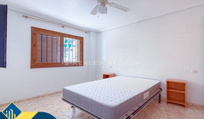 Resale - Townhouse - Torrevieja - La Mata