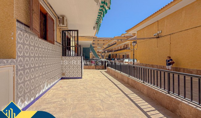 Resale - Townhouse - Torrevieja - La Mata